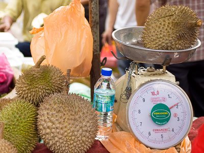 durians on scales